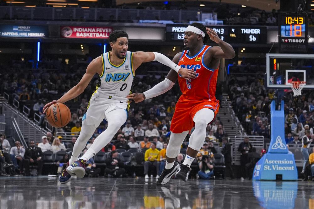 王钰栋在比 王钰栋在比