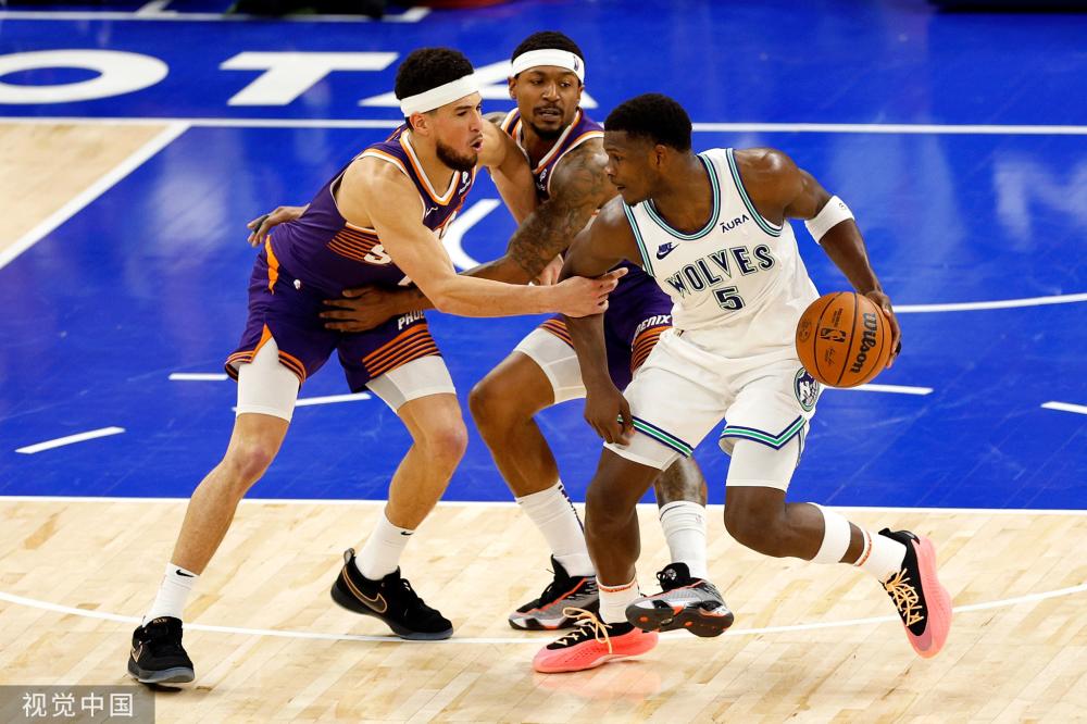 在篮球赛场 在篮球赛场