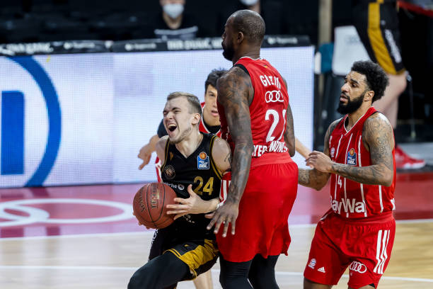 部在做出重 部在做出重