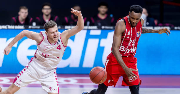 不仅仅是两 不仅仅是两