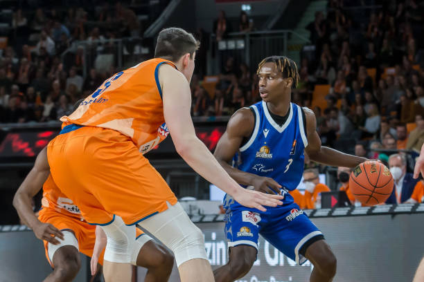 合同谈判往 合同谈判往